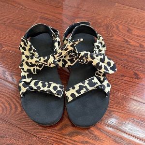 Loeffler Randall sport sandal 8.5